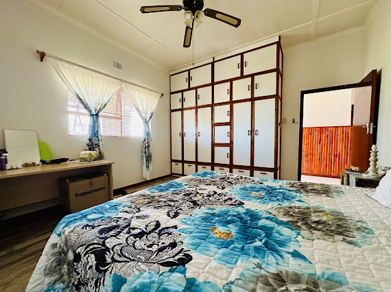 3 Bedroom Property for Sale in Hawston Western Cape